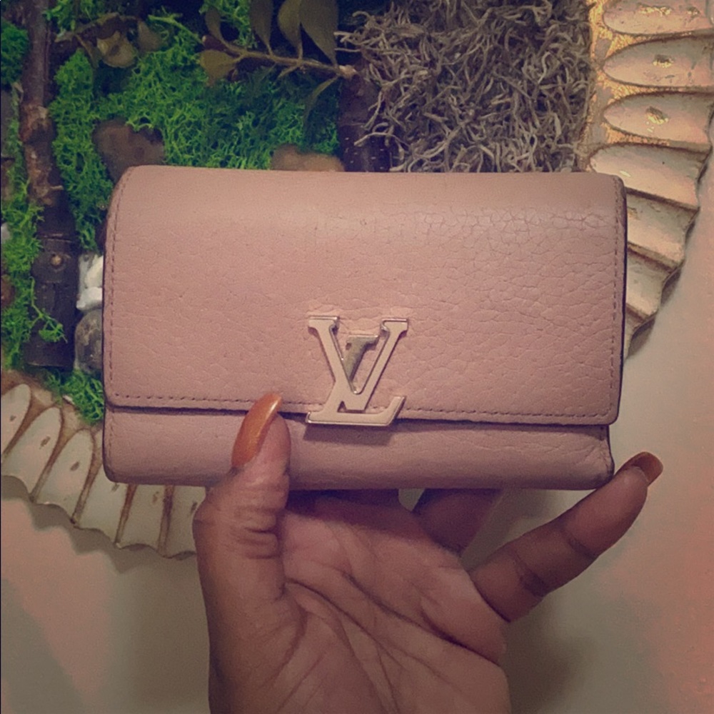 Pre Owned Louis Vuitton Pink Monogram Wallet ❤️